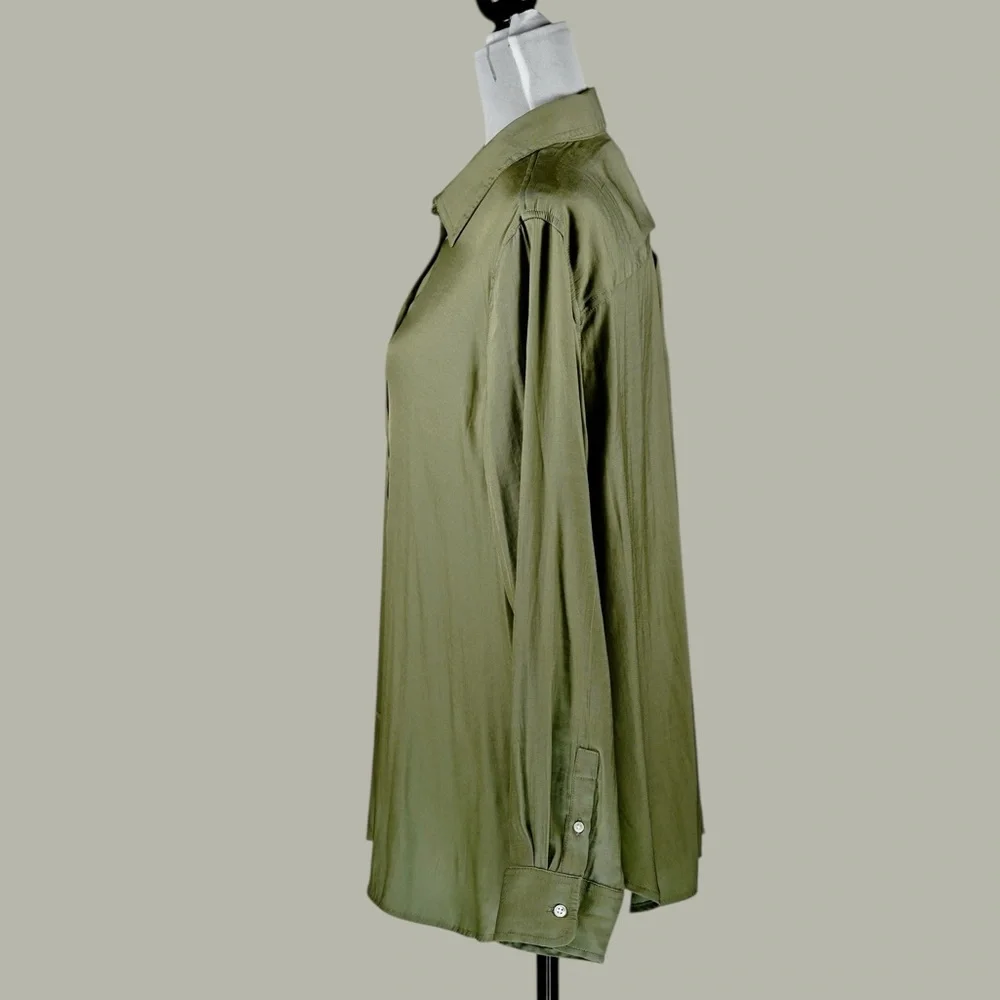 Banana Republic Olive Green Dillon Long Sleeve Button-Up Shirt – Size L